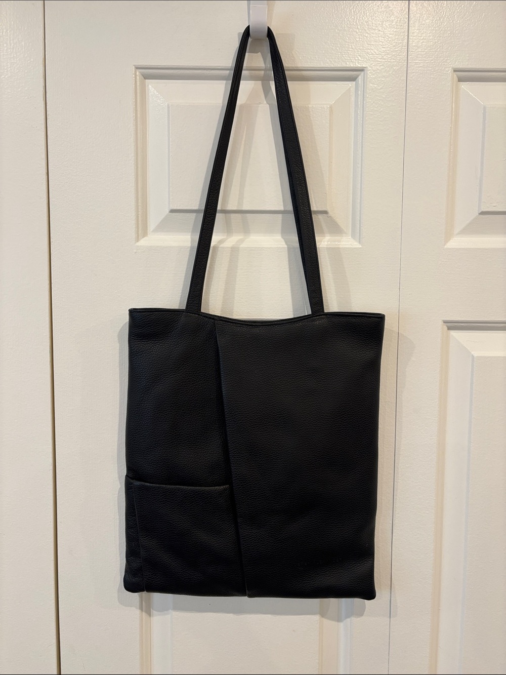 Derek Alexander Cheyenne Genuine Leather Tote.